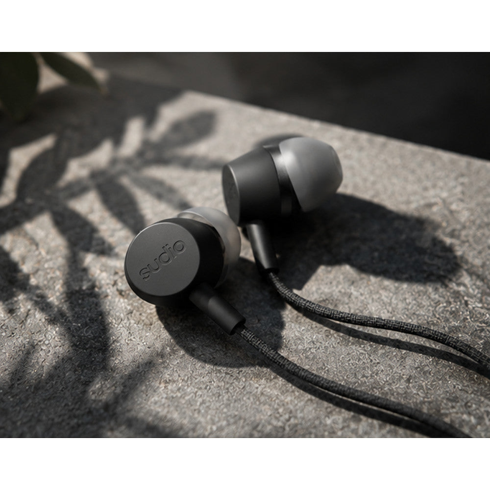 Sudio V3 Pro Wired Earphones | USB-C In Ear Earbuds | Active Noise Cancellation | Built-in Microphone